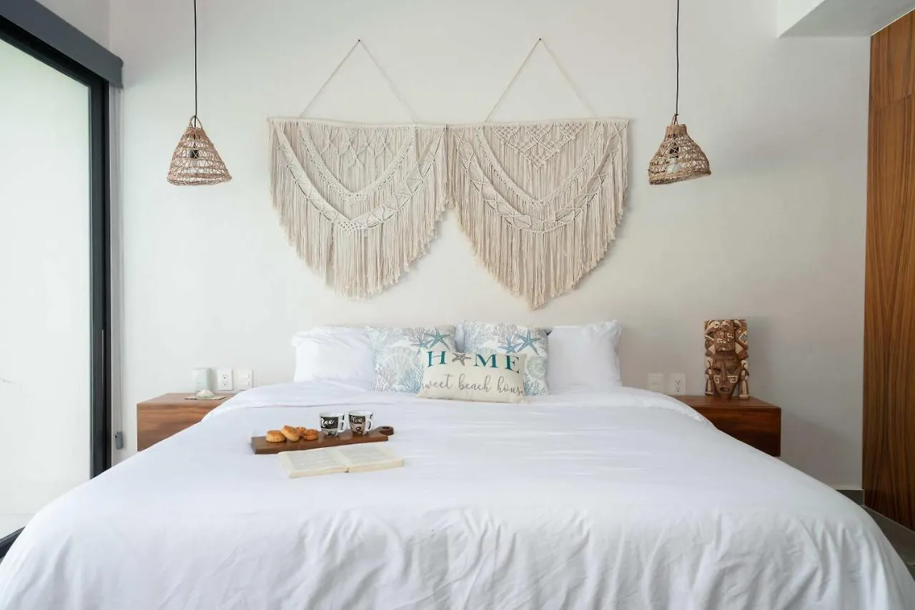 Kanah Tulum 0*,  Meksika