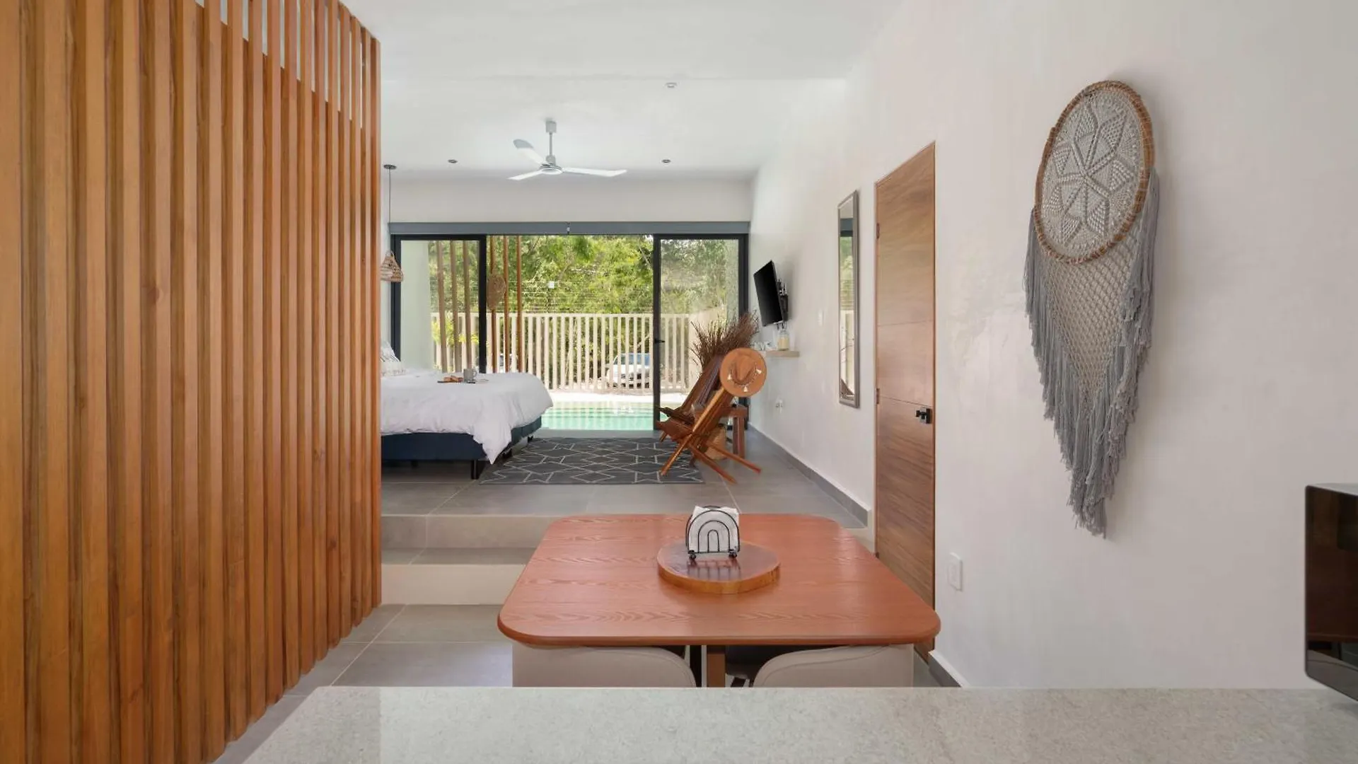 Kanah Tulum 0*,